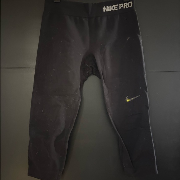 Nike Black Compression Leggings - Picture 1 of 5